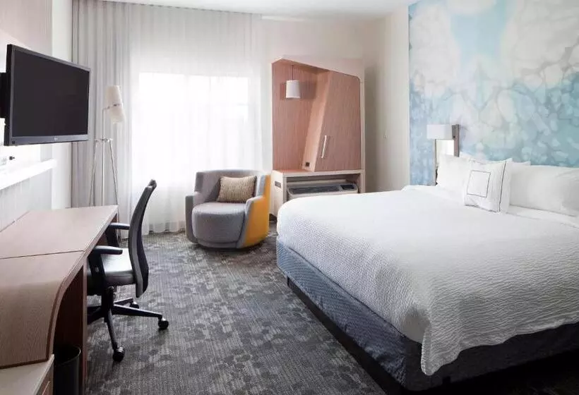 キングサイズベッドのスタンダードルーム, Courtyard By Marriott Palm Beach Jupiter