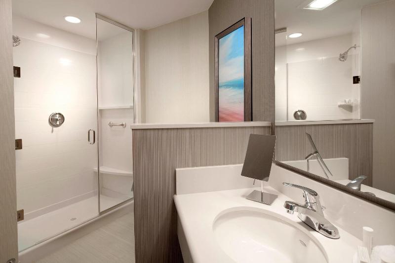Стандартный Номер Кровать Кинг, Courtyard By Marriott Palm Beach Jupiter