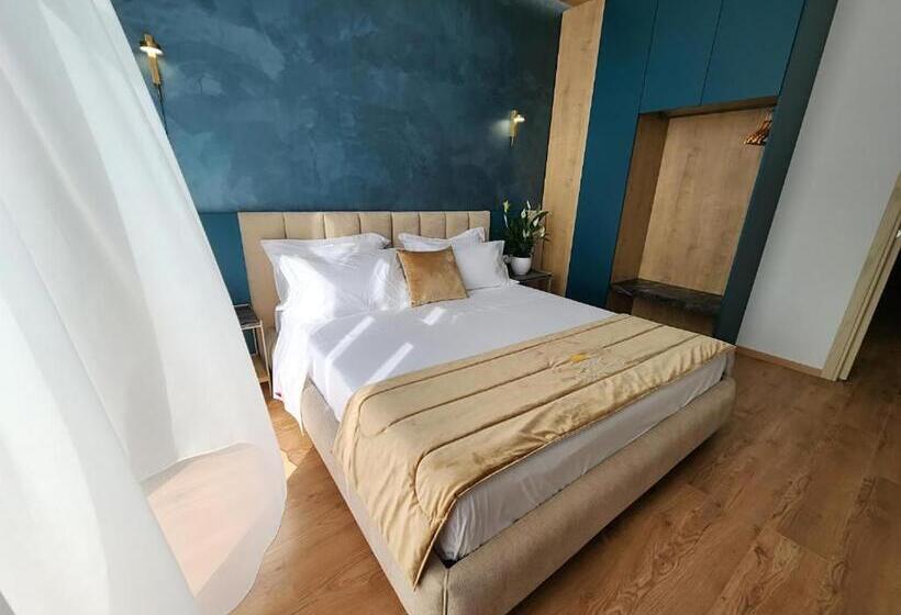 수피리어 스위트 바다 전망, Gold