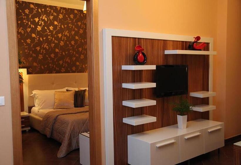 패밀리 스위트, Gold