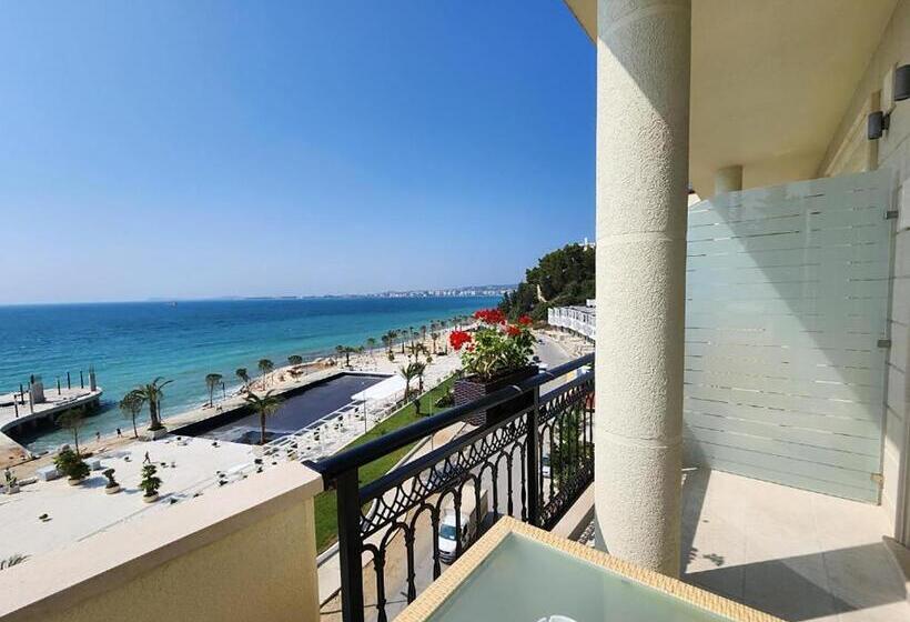 디럭스 테라스 룸 바다 전망, Gold