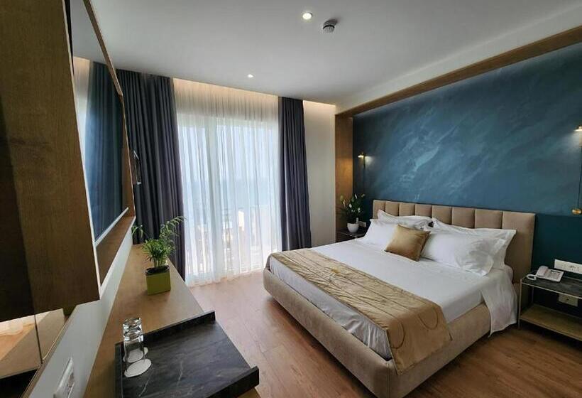 발코니가 있는 바다 전망 수피리어 룸, Gold