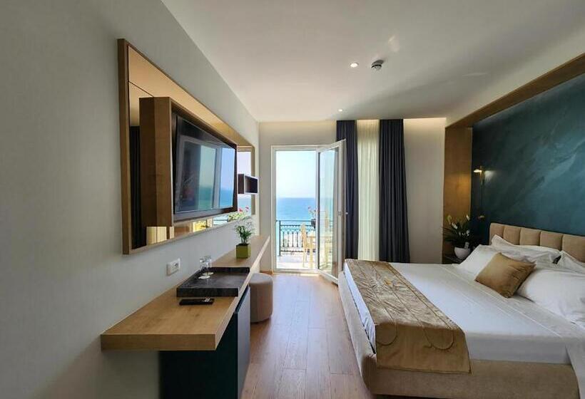 발코니가 있는 바다 전망 수피리어 룸, Gold