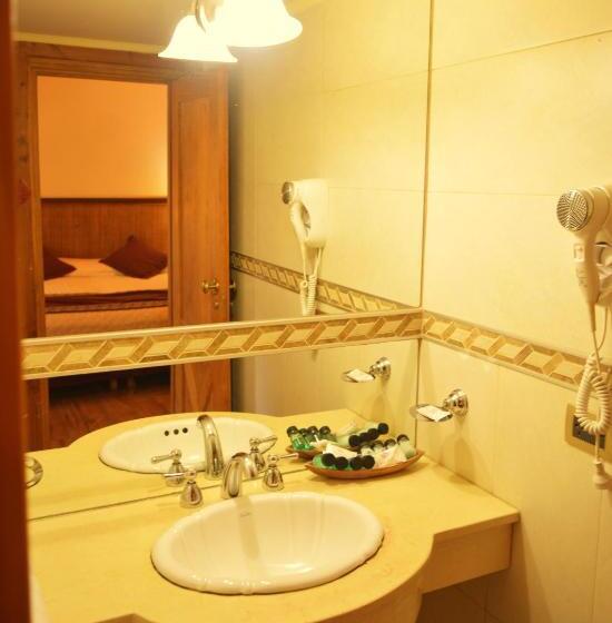 标准三人间, Hosteria Patagon