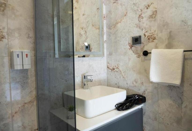 Номер Стандарт, Kibele