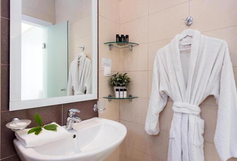 غرفة قياسية مطلّة علي البحر, Melina Bay   Boutique