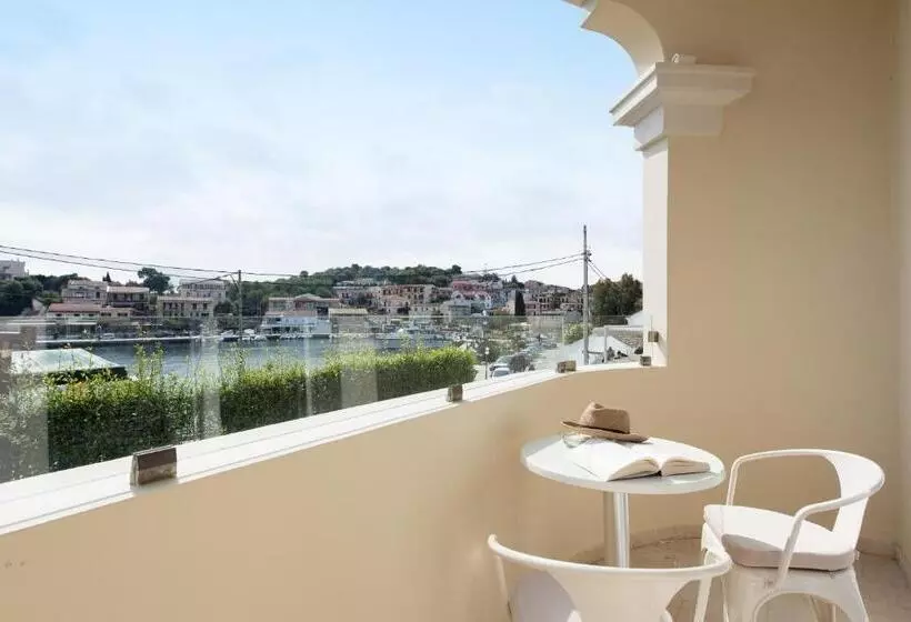 اتاق اساندارد با چشم‌انداز جانبی به دریا, Melina Bay   Boutique