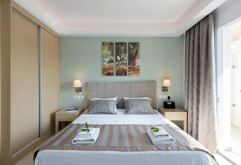 غرفة قياسية إطلالة جانبية علي البحر, Melina Bay   Boutique