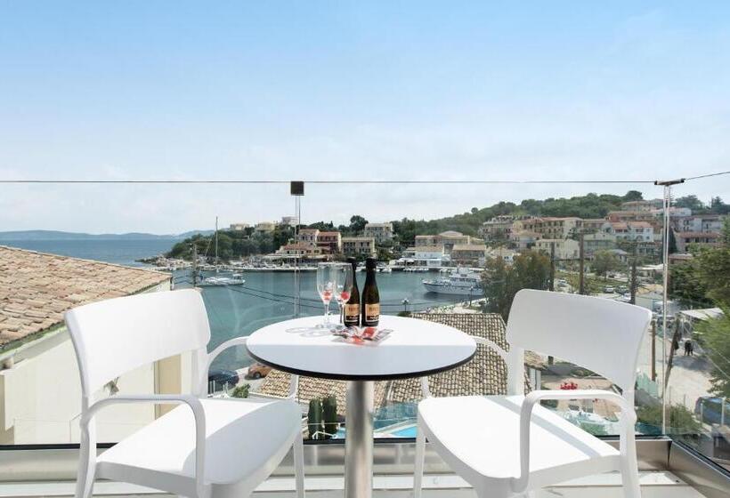 غرفة قياسية إطلالة جانبية علي البحر, Melina Bay   Boutique