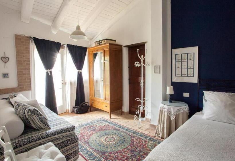 トリプルクラシックルーム, Podere Delle Rose