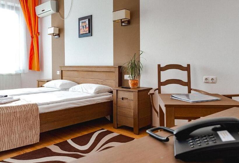 经济房, Septimia Hotels & Spa Resort