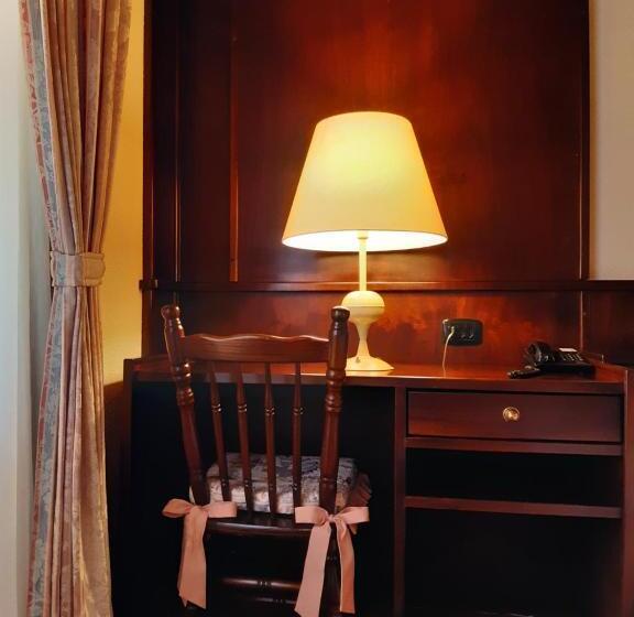 غرفة سوبيريور, Stelter