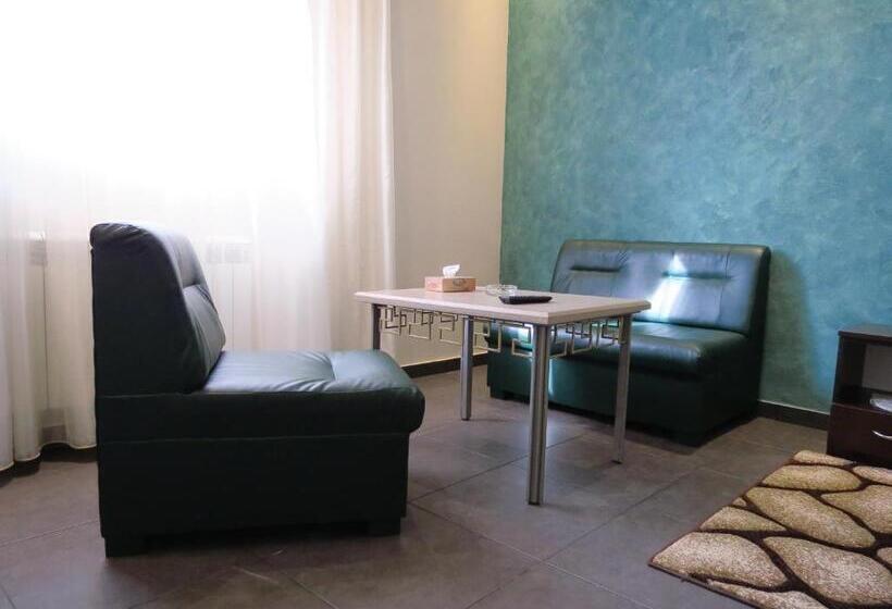 스탠다드 싱글 룸, White House