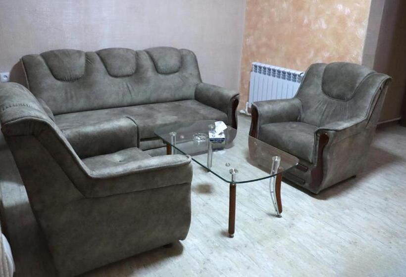 스탠다드 룸, White House