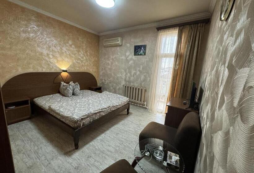 스탠다드 룸, White House