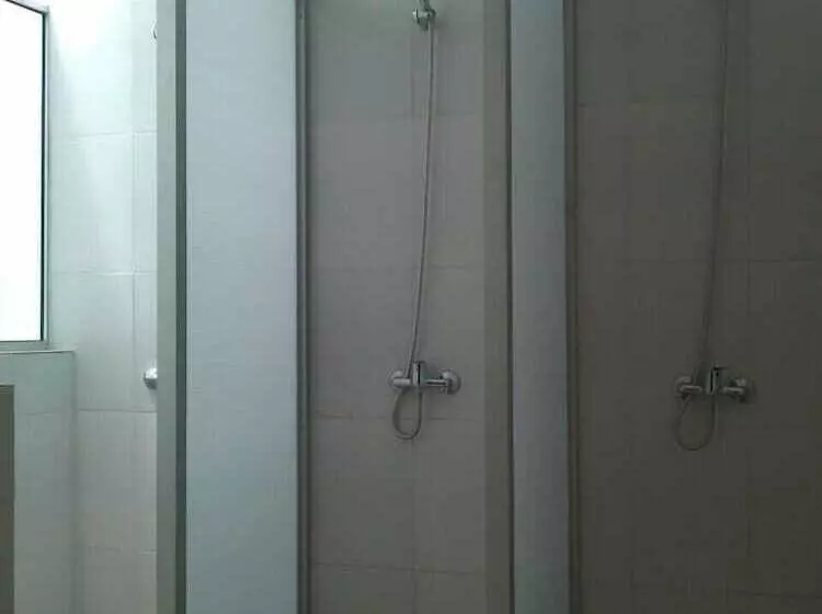 اتاق استاندارد, Montevideo Chic Hostel