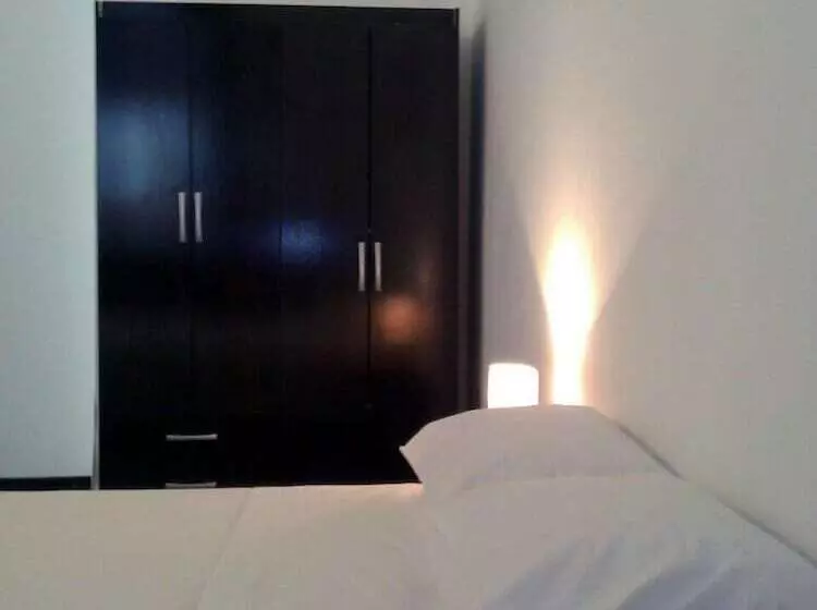 اتاق استاندارد, Montevideo Chic Hostel