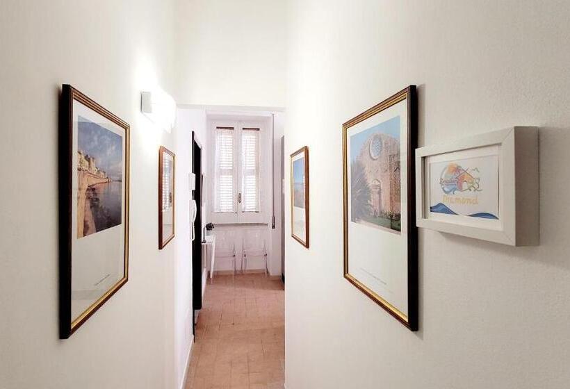 חדר משפחתי, Zanzi  S Charming Rooms