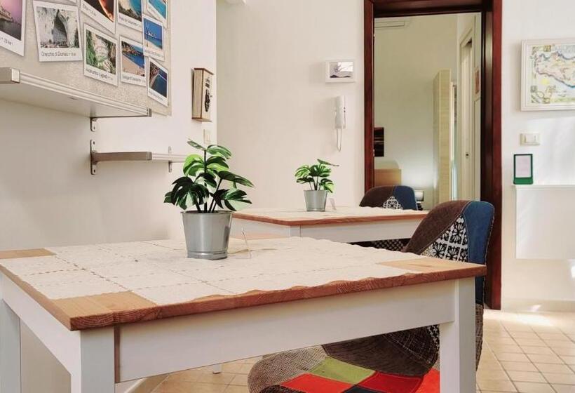 غرفة عائلية, Zanzi  S Charming Rooms