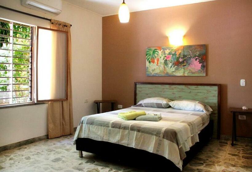 חדר דלוקס, Cacao Hostel Santa Marta