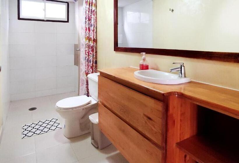 Standard room with outdoor bath, Cacao Hostel Santa Marta