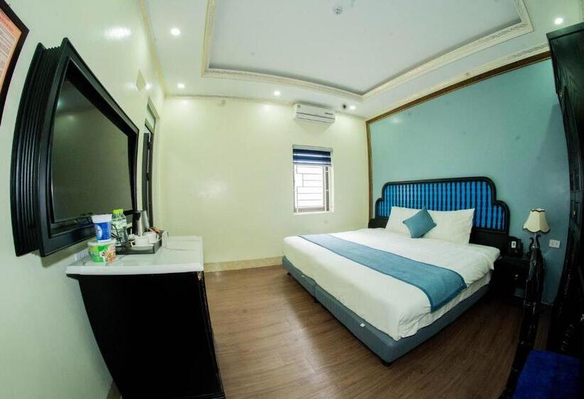 اتاق استاندارد با تخت بزرگ, Aurora Sapa