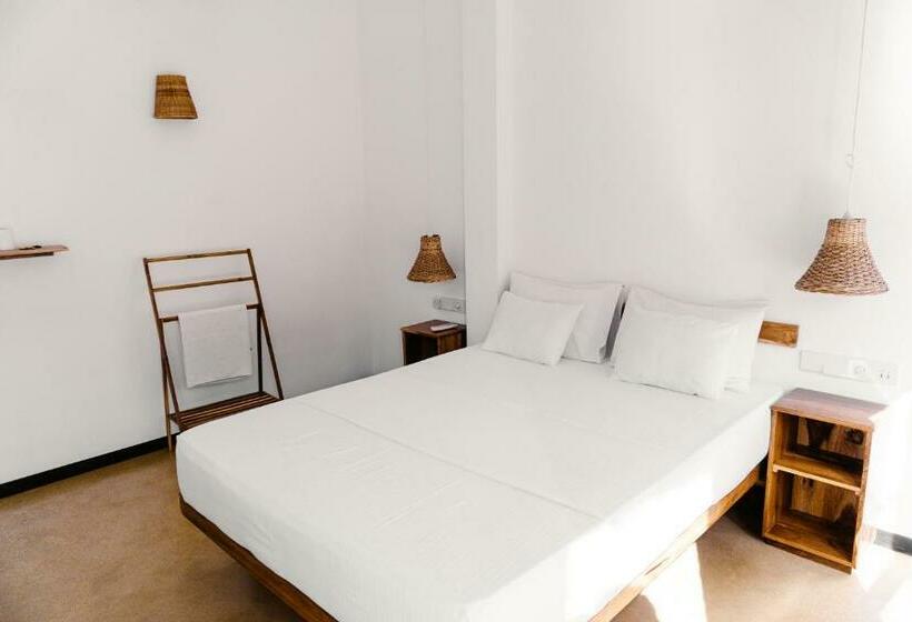 スタンダードルーム, Summer Time Hiriketiya