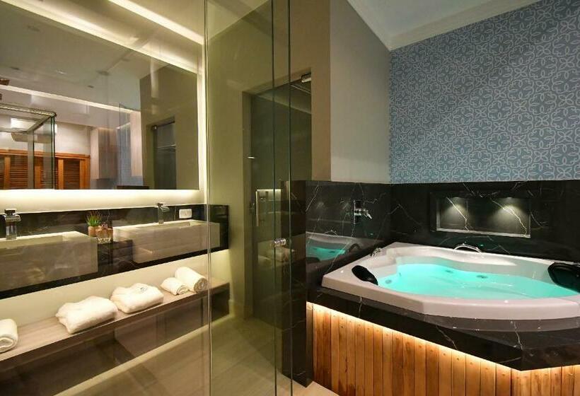 デラックスルーム, Pousada Chão De Folhas Spa Boutique