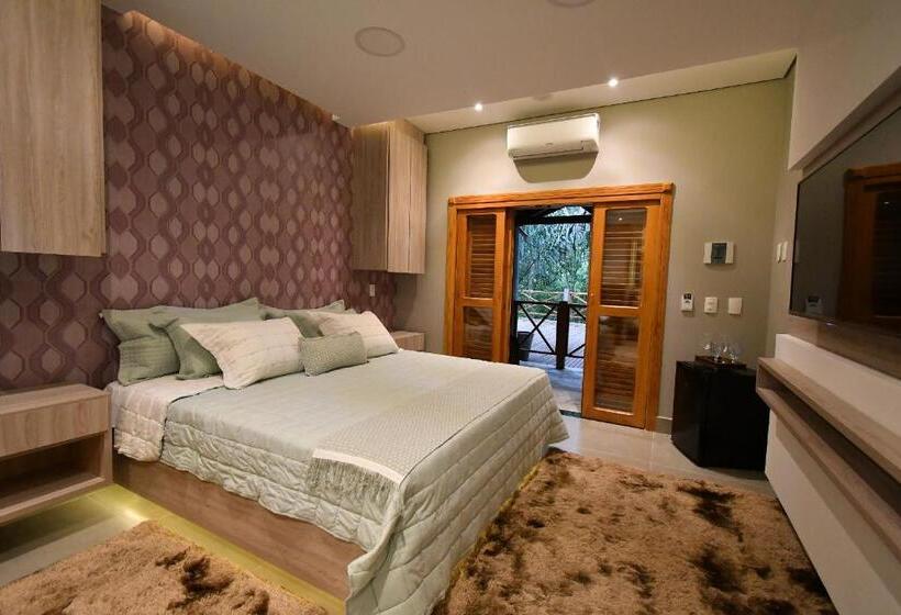 デラックスルーム, Pousada Chão De Folhas Spa Boutique