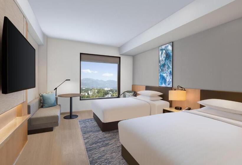 Quarto Deluxe, Fairfield By Marriott Dehradun