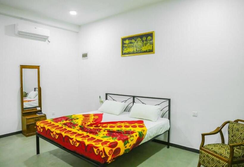 اتاق لوکس, Sandy Palms Guesthouse
