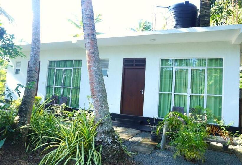 اتاق لوکس, Sandy Palms Guesthouse