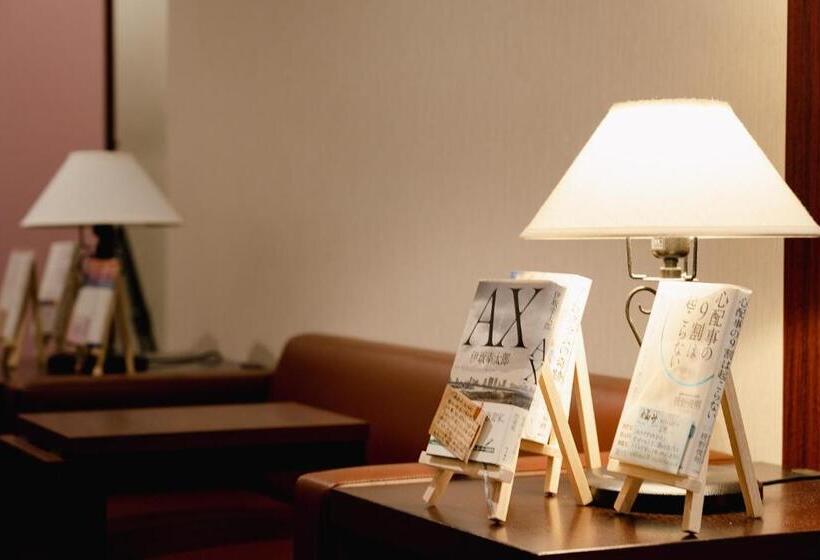 Номер Стандарт, Book Hotel 神保町