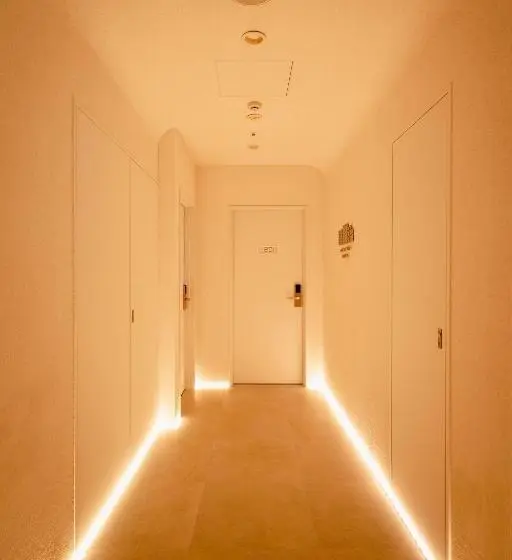 デラックスルーム, Book Hotel 神保町