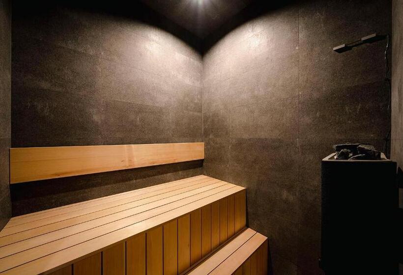 デラックスルーム, Book Hotel 神保町