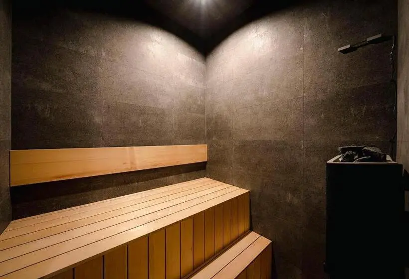 デラックスルーム, Book Hotel 神保町