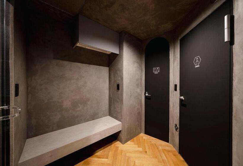 デラックスルーム, Book Hotel 神保町