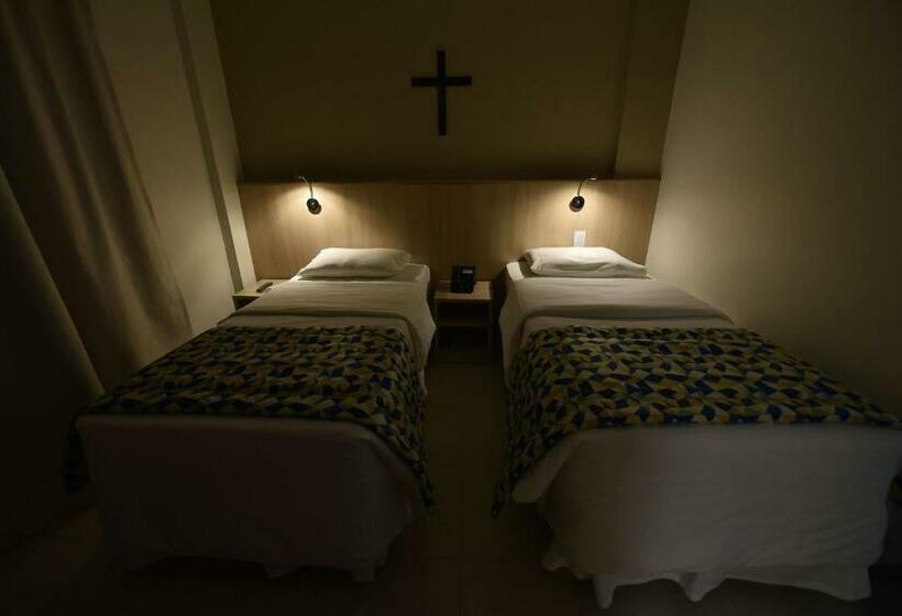 Номер Стандарт, Rainha Dos Apóstolos