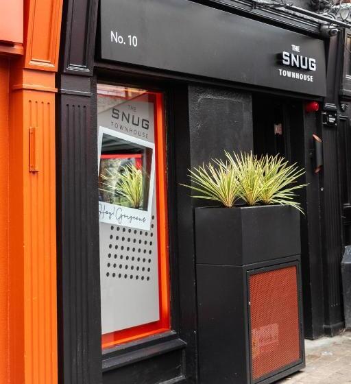 수피리어 트리플 룸, The Snug Townhouse