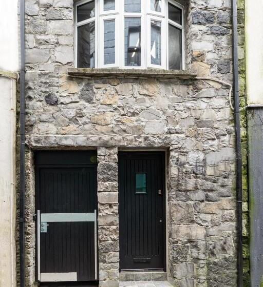 복층 룸, The Snug Townhouse