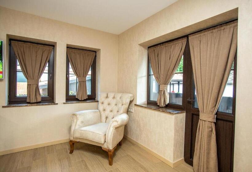 Apartament 1 Dormitori amb Balcó, семеен хотел чардаците