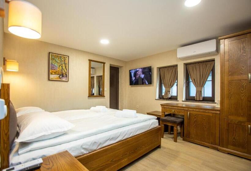 Habitació Estàndard, семеен хотел чардаците