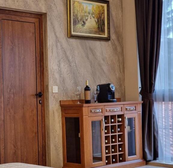 Apartament Deluxe 1 Dormitori, семеен хотел чардаците