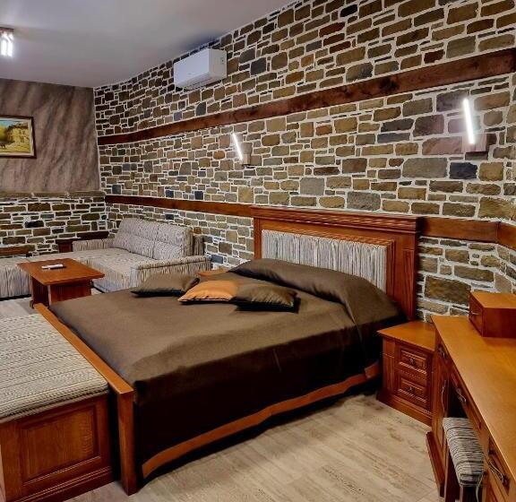 Apartament Deluxe 1 Dormitori, семеен хотел чардаците