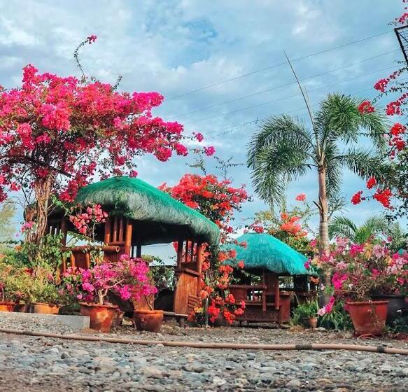 غرفة سوبيريور عائلية, Airport View Hotel Vigan