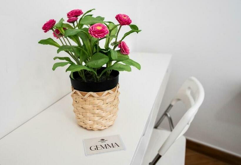 غرفة قياسية ثلاثية, B&b Lo Scrigno