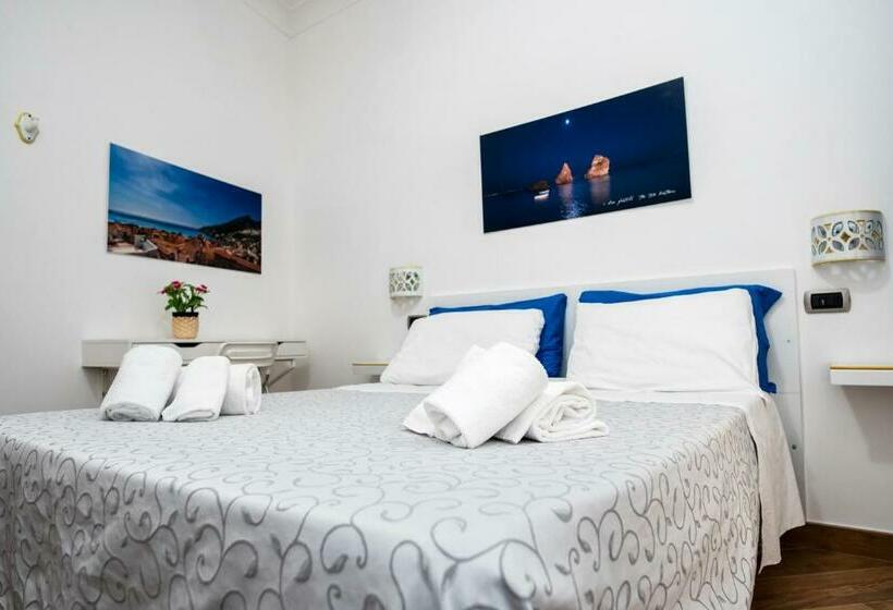 غرفة قياسية ثلاثية, B&b Lo Scrigno