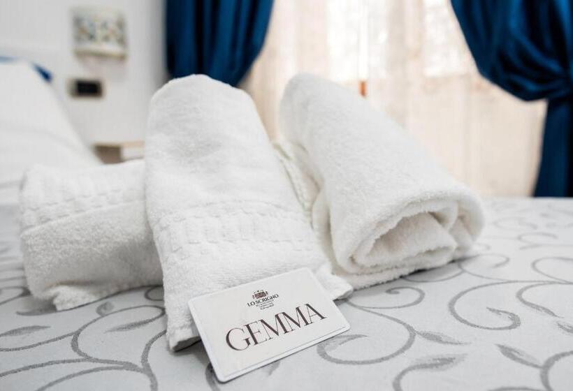 غرفة قياسية ثلاثية, B&b Lo Scrigno