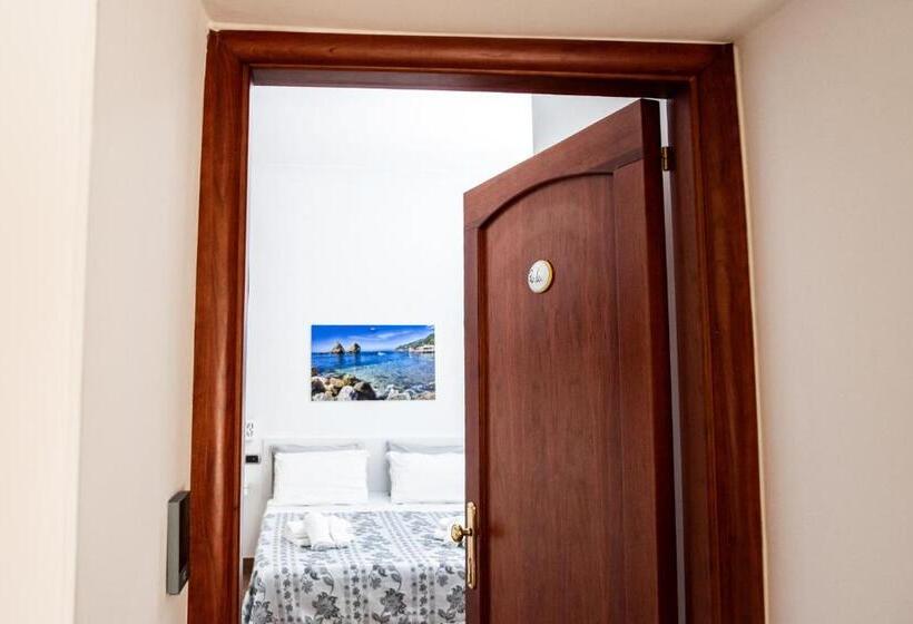 غرفة قياسية, B&b Lo Scrigno