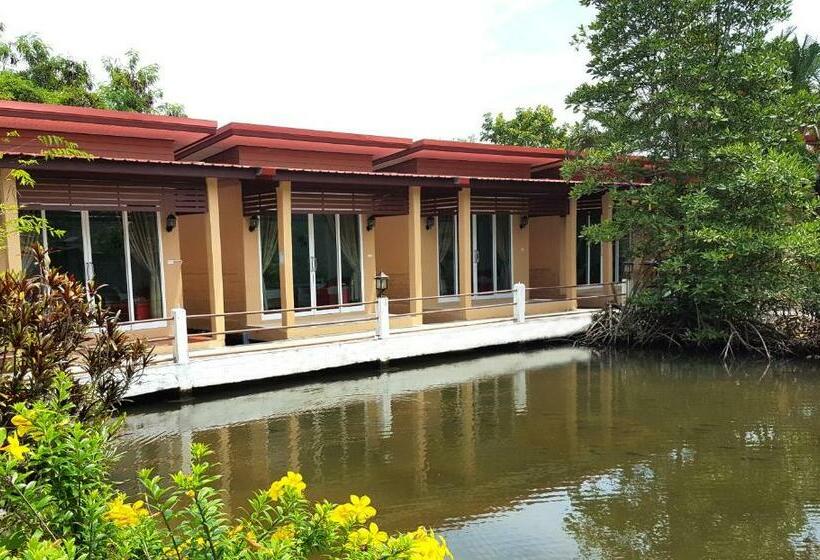 스탠다드 발코니 룸, Best House Resort